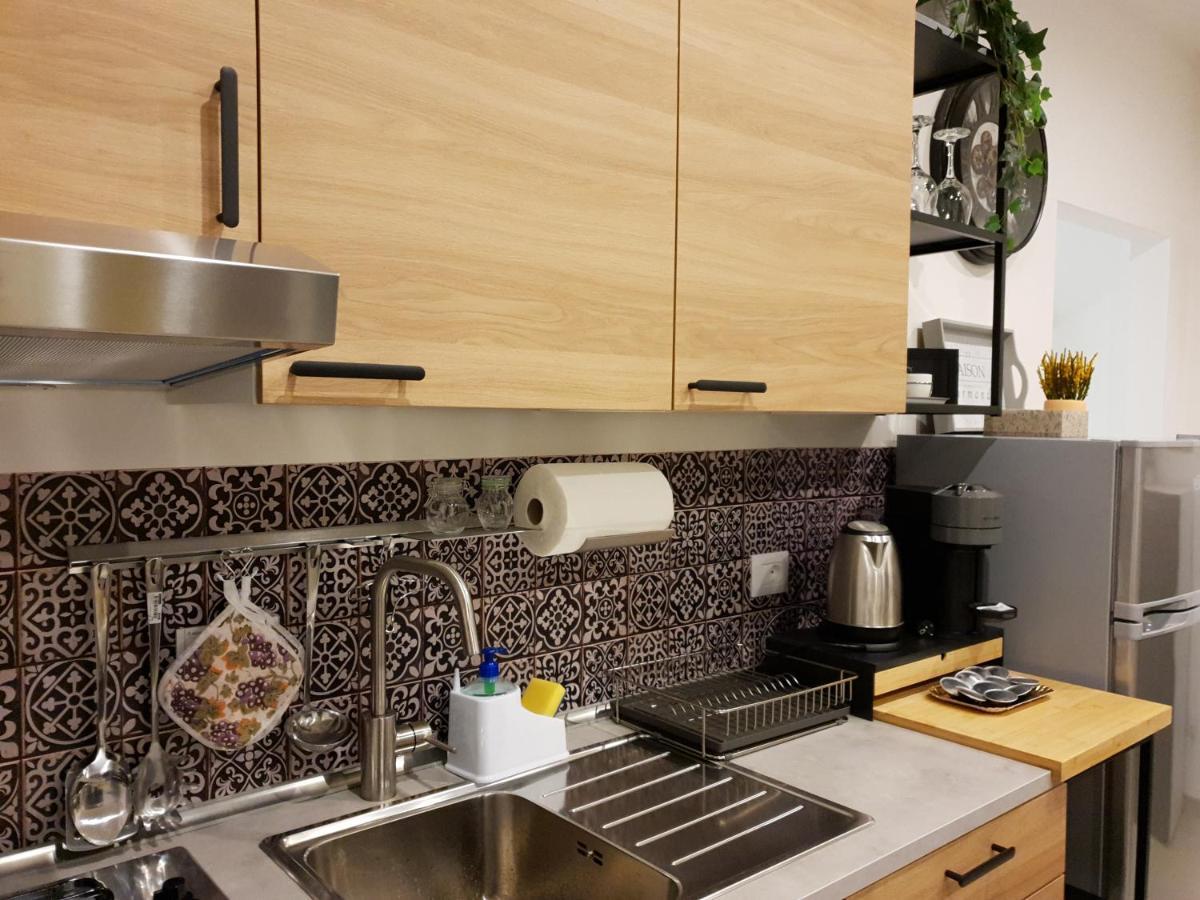 Officinale Rome Apartment, Pineta Sacchetti Экстерьер фото