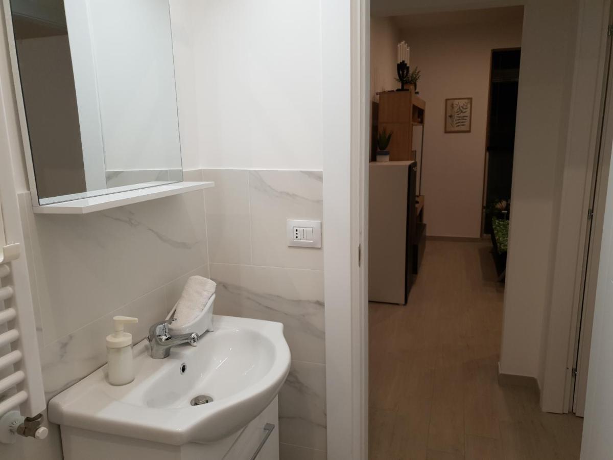 Officinale Rome Apartment, Pineta Sacchetti Экстерьер фото