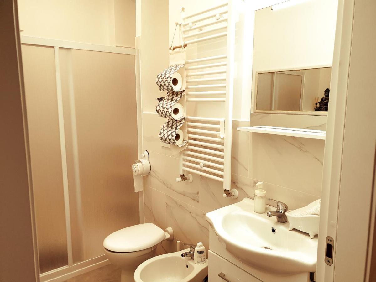 Officinale Rome Apartment, Pineta Sacchetti Экстерьер фото